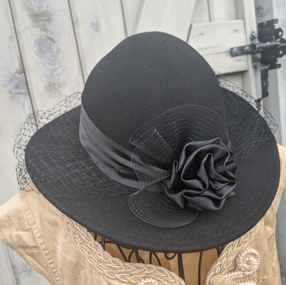 Wool hat veil & flower - vintage one of a kind - Picture 4 of 14